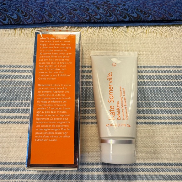 137-ATT New Kate Somerville Exfolikate Intensive Exfoliating Treatment 1.7 fl oz - Picture 3 of 8